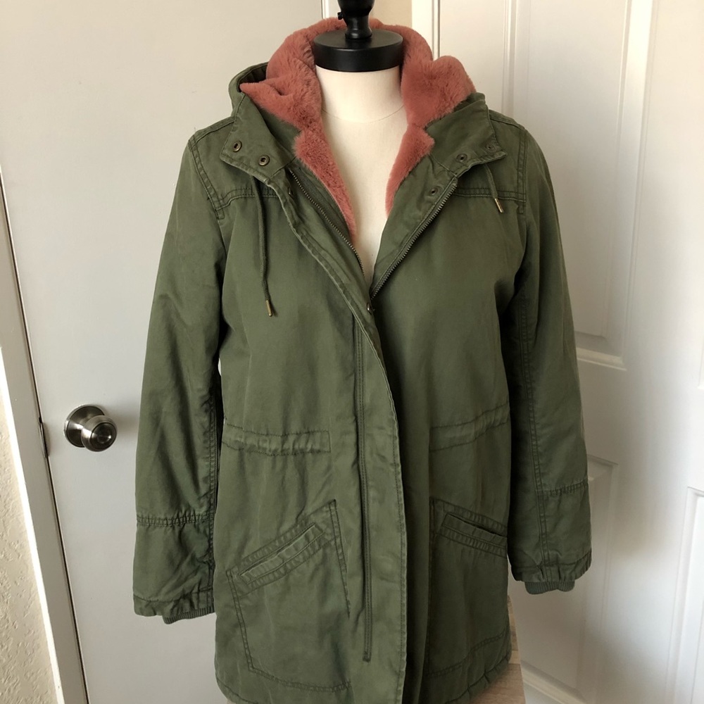 🔺 SOLD 🔺 Old Navy utility jacket (size small)